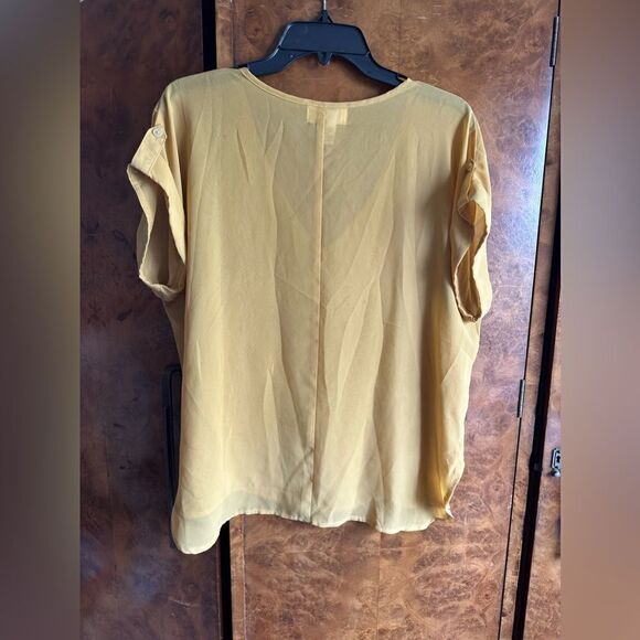 Sheer mustard yellow blouse - Picture 4 of 7